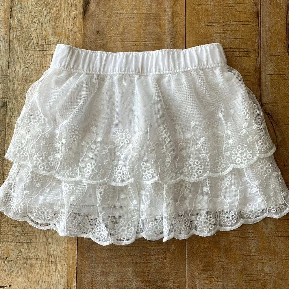 Carter’s lace skirt 3t